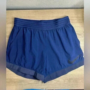 Nike dri fit blue striped waist shorts sz S